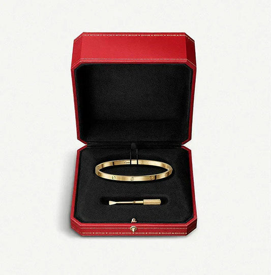 Catier Gold Love Ring